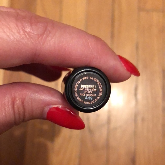 MAC lipstick - Picture 3 of 3